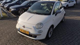 Unfallwagen Fiat 500 1.2 pano leuke auto! 2009/1