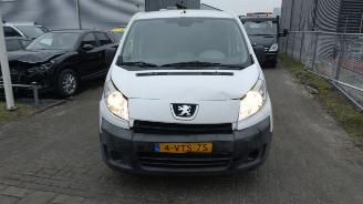 Peugeot Expert 227 2.0 hdi l1lh1 premium lichte schade picture 2