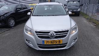 Volkswagen Tiguan 1.4TSI Comfort en Design 4 Motion lichte schade picture 2
