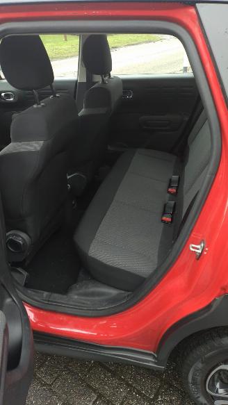 Citroën C3 Aircross 1.2 Feel Lichte schade Supermooie auto!! picture 18