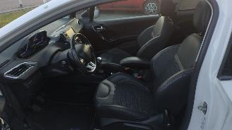 Peugeot 208 208 1.6 Allure Pano Leer Supermooi auto! picture 12