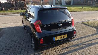 Kia Picanto 1.0 Luxury Edition Nav Mooie complete uitvoering picture 6