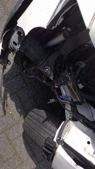 Kia Picanto 1.0DPI Comforline mooie auto !! picture 4