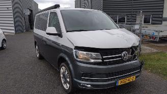 škoda kempování Volkswagen  Transporter 2.0 TDI 150 pk DSG Camper hefdak Luifel Leer Stoelverw Mooi! 2017/1