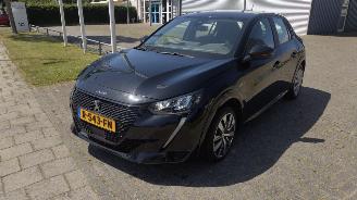 Peugeot 208 E electric Active 60.000 km! Weinig schade normaal rijdbaar! picture 3