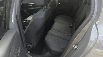 Peugeot 208 1.2 Hybride 1504 km Nieuwstaat! picture 9