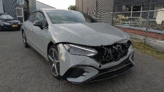 Voiture accidenté Mercedes EQE EQE 300 AMG 11.000 km Pano Nardogrey Supermooie auto! 2024/9