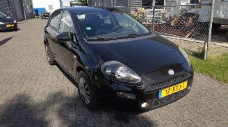 Vaurioauto  passenger cars Fiat Punto Evo 0.9 twinair 179.000 km clima cruise nette auto! 2012/1
