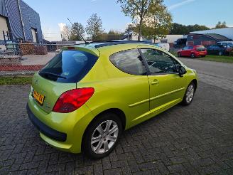 Peugeot 207 luxe auto met recente apk geen schade picture 4