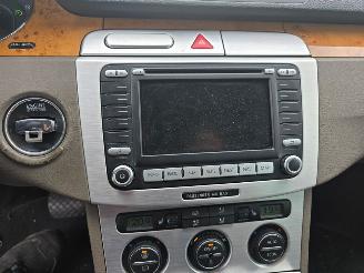 Volkswagen Passat 3.2 FSI V6 32V 4x4 picture 13