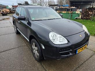 Porsche Cayenne S picture 3