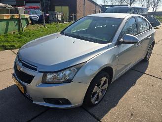 Damaged car Chevrolet Cruze  2010/4
