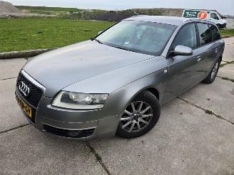 Vaurioauto  passenger cars Audi A6  2005/7