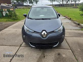 Uttjänta bilar auto Renault Zoé Zoe (AG), Hatchback 5-drs, 2012 R90 2017/7