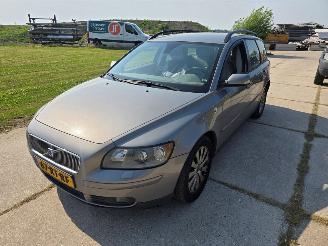 Volvo V-50 2.4 automaat picture 3