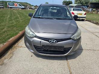 Damaged car Hyundai I-20  2012/8