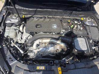 Mercedes GLB 250 Turbo 16V 4-Matic SUV picture 15