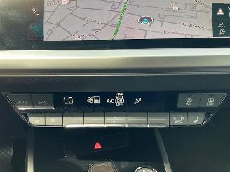 Audi Q4 E-TRON Q4 35 E 2023 9893 KM !!! picture 19