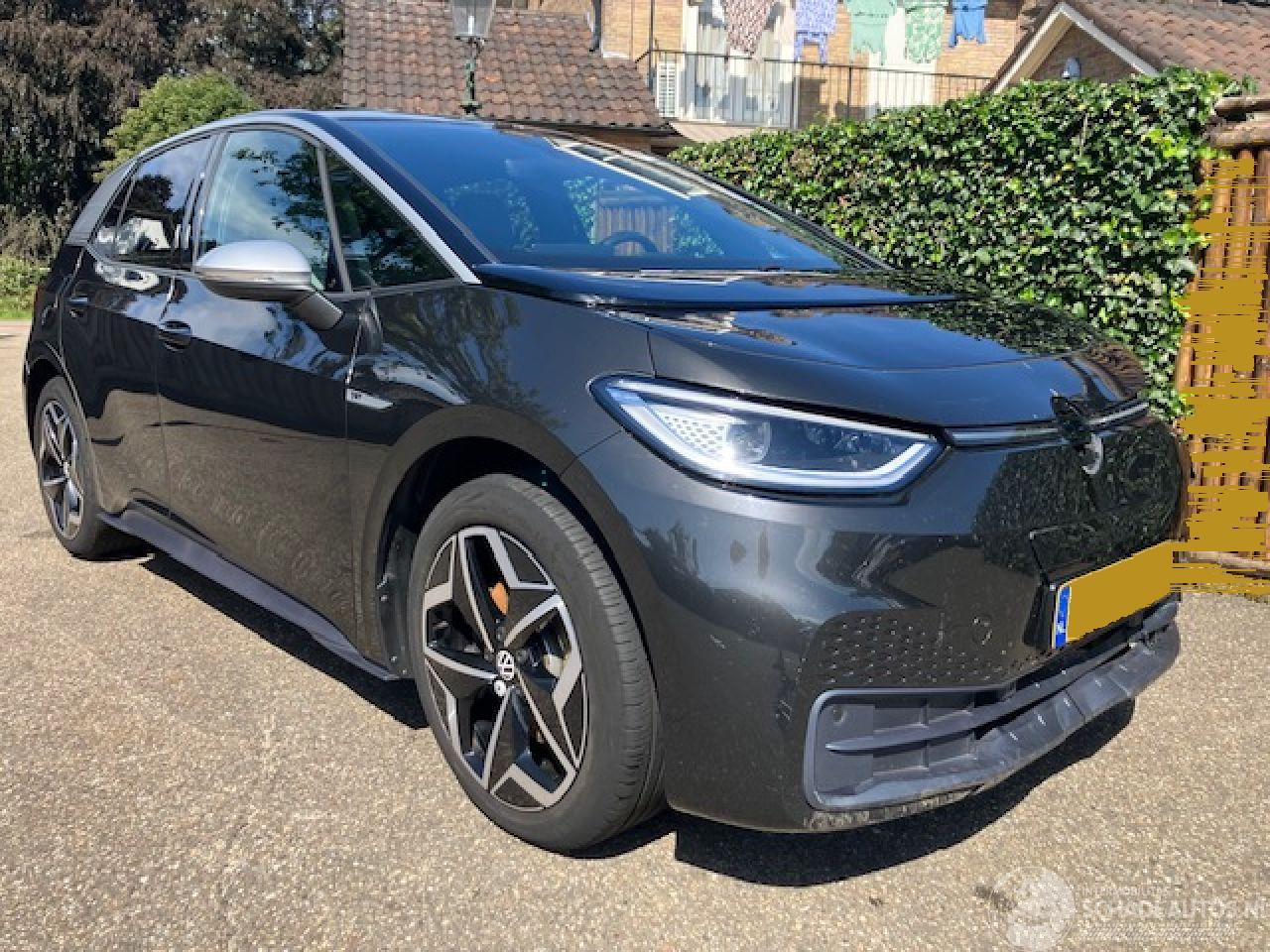 Volkswagen ID.3 First Plus 58 kWh