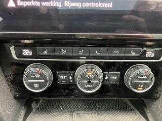 Volkswagen Arteon 2.0 TFSI 190 PK AUTOMAAT -PANORAMA -CAMERA -VOLL picture 18