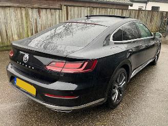 Volkswagen Arteon 2.0 TFSI 190 PK AUTOMAAT -PANORAMA -CAMERA -VOLL picture 7