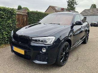  BMW X4 M3.0 D X DRIVE 4X4 258 PK PANO LEER VOLL 2021/8