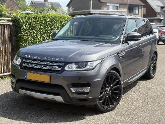 Damaged car Land Rover Range Rover sport 3.0 SD V6 292 PK AUTOMAAT PANORAMA -LEER -CAMERA -VOLL 2014/6