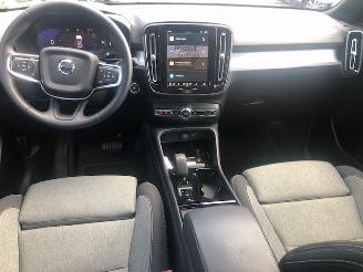 Volvo XC40 2.0 B4 Plus Dark 205 PK picture 13
