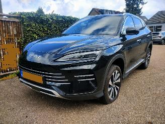 Voiture accidenté BYD Seal U 1.5 DM-i FWD Boost 2025/3