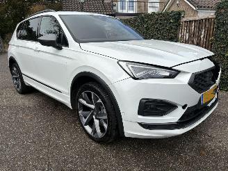 skadebil auto Seat Tarraco FR 1.4 TSI e-Hybrid PHEV FR Business AUTOMAAT 225PK 2024/6