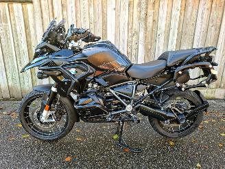 BMW R 1250 GS TRIPLE BLACK DYNAMIC PRO (2022) picture 11