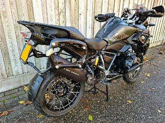 BMW R 1250 GS TRIPLE BLACK DYNAMIC PRO (2022) picture 7