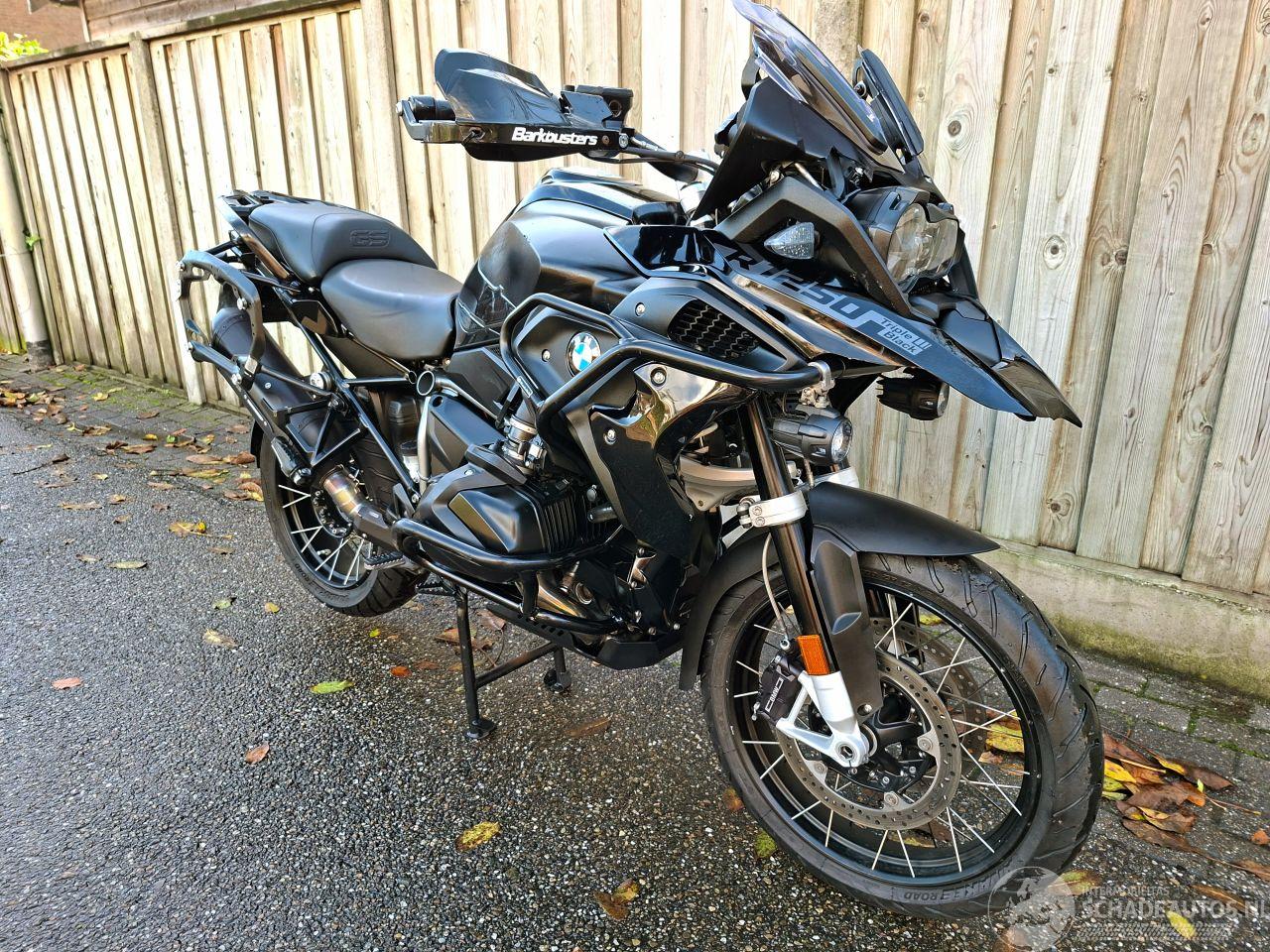 BMW R 1250 GS TRIPLE BLACK DYNAMIC PRO (2022)