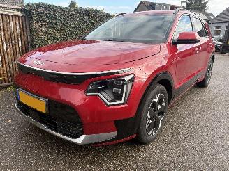 skadebil auto Kia Niro DynamicPlusLine 64.8 kWh 272PK AUTOMAAT 2023/5