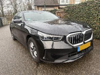 skadebil auto BMW 5-serie 520I EXE 205 PK SEDAN 2024/10