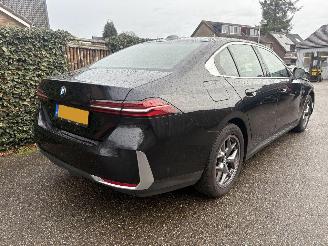 Auto incidentate BMW 5-serie 520I EXE 205 PK  SEDAN 2024/10