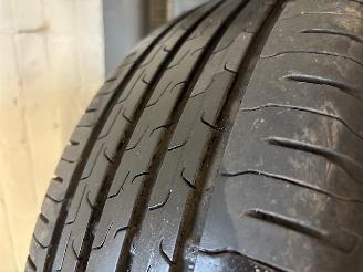 Toyota Yaris Cross 17 INCH ORGINELE SPORTWIELEN picture 3