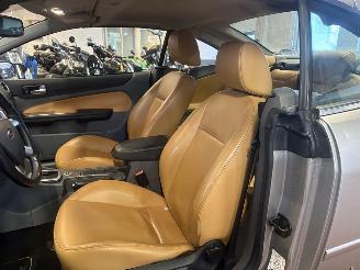 Ford Focus CABRIO 145PK AUTOMAAT NAP picture 13