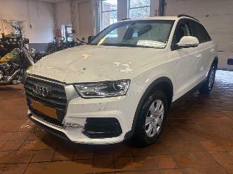 Schadeauto Audi Q3 1.4 TFSI 150 PK AUTOMAAT PANORAMA 2016/6