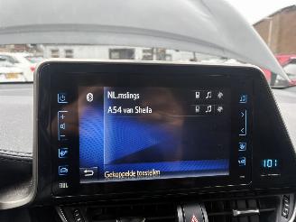 Toyota C-HR GERESERVEERD 1.8 HYBRID SPORT AUTOMAAT 2020 picture 23