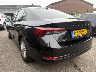 Skoda Octavia 1.0 TSI SPORT 110 PK NAP NIEUWSTAAT picture 6