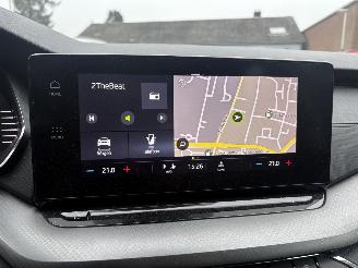 Skoda Octavia 1.0 TSI SPORT 110 PK NAP NIEUWSTAAT picture 23