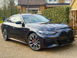 Coche accidentado BMW 4-serie M440i xDrive M-SPORT Edition Plus 374PK AUTOMAAT NIEUW PRIJS€ 121.318,-. 2024/4
