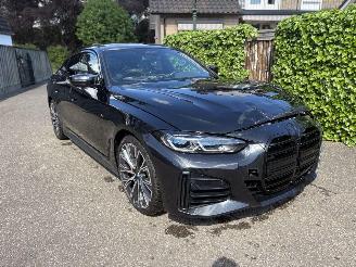 Vaurioauto  passenger cars BMW 4-serie M440i xDrive M-SPORT Edition Plus 374PK AUTOMAAT NIEUW PRIJS€ 121.318,-. 2024/4