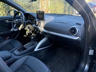 Audi Q2 35 TFSI S Edition 150PK AUTOMAAT PANO picture 12