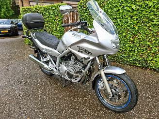 skadebil motor Yamaha XJ 900 S DIVERSION 2002/6