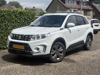 krockskadad bil auto Suzuki Vitara 1.0 Boosterjet Comfort 111pk 2020/8