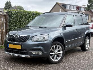 Damaged car Skoda Yeti 1.2 TSI GREENTECH STYLE DSG AUTOMAAT 110PK 2016/4