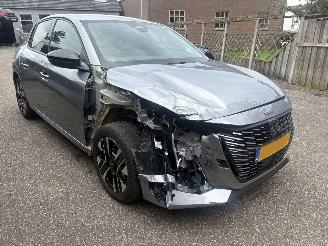 Peugeot 208 1.2 Hybrid 110 e-DCS6 SPORT AUTOMAAT 101PK picture 9