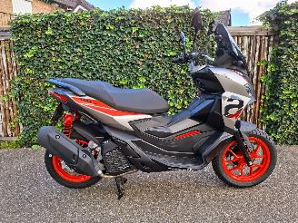 Vaurioauto  motor cycles Aprilia  SR GT 200 SPORT 2025/10